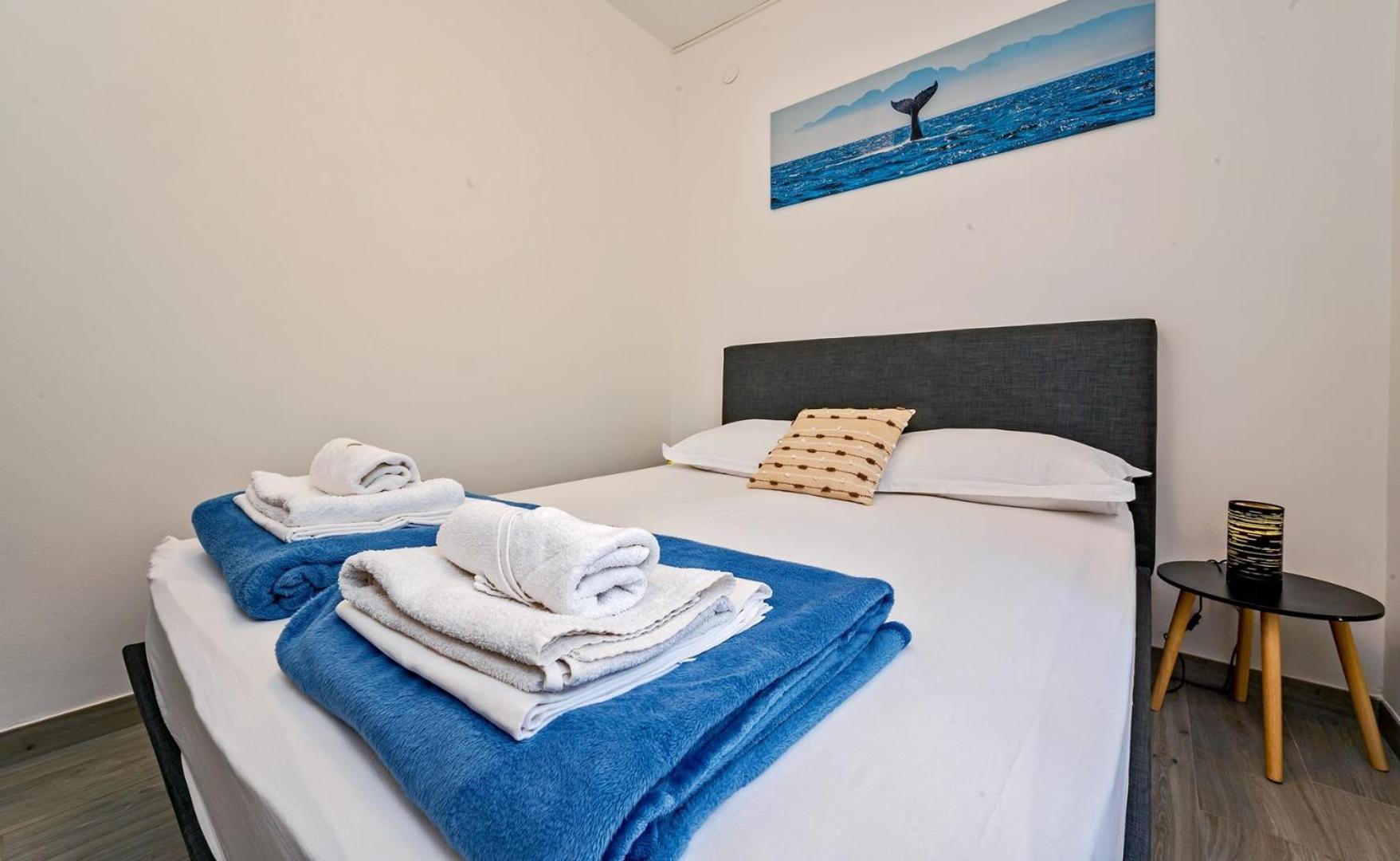Sea Flower Beachfront Villa Sevid Exterior photo